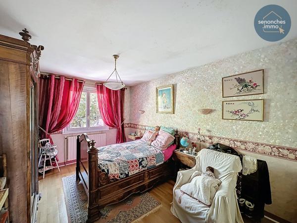 Maison familiale de 162 m² à Le Coudray avec vue dominante et terrain boisé