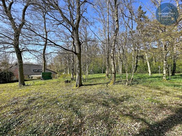 Maison familiale de 162 m² à Le Coudray avec vue dominante et terrain boisé