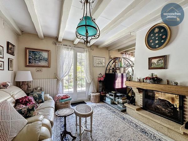 Maison familiale de 162 m² à Le Coudray avec vue dominante et terrain boisé
