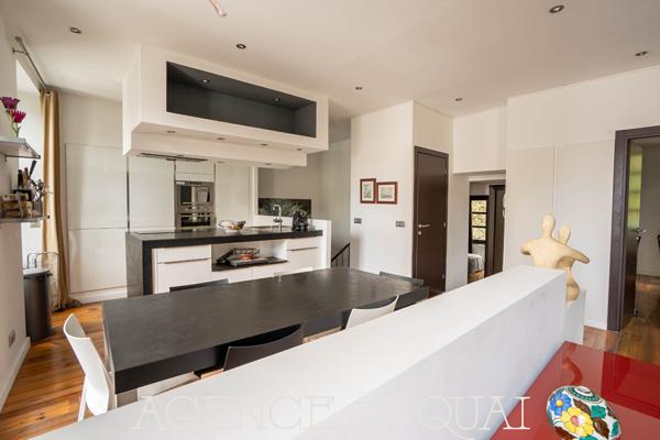 Appartement de standing en duplex avec terrasse de toit et vue exceptionnelle sur la cathédrale de Quimper , Quimper