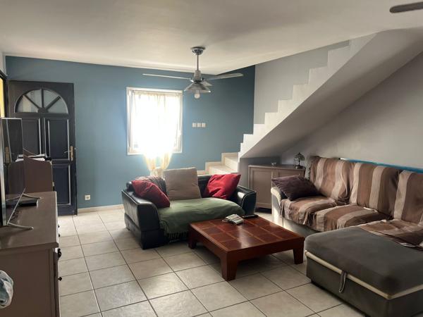 Maison familiale 132 m² – Quartier Français Sainte-Suzanne – 3 chambres – Aucun travaux