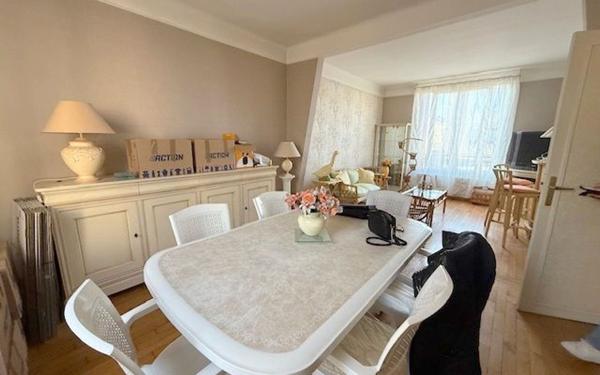 Maison à vendre    6 pièces •  Drancy