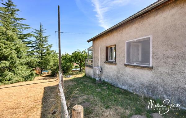 LENTILLY - Petite maison sur grand terrain avec vue