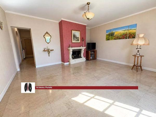 Maison familiale de 125 m² avec sous-sol et beau terrain à Podensac