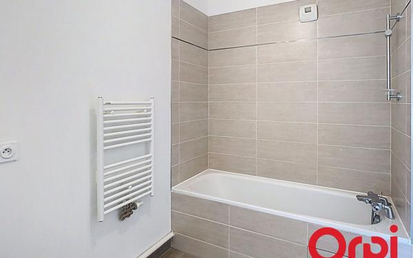 Appartement à louer    2 pièces • 42,48 m2 Bagneux