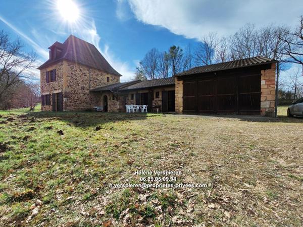 Maison Belves 8 pièce(s) 181 m2 terrain de 9017 m2