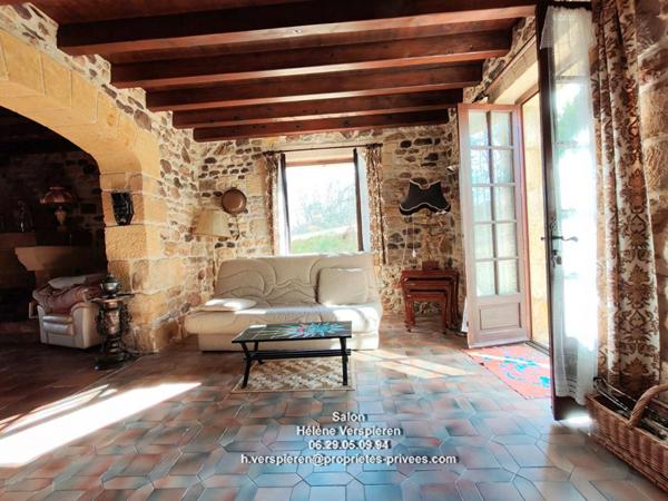 Maison Belves 8 pièce(s) 181 m2 terrain de 9017 m2