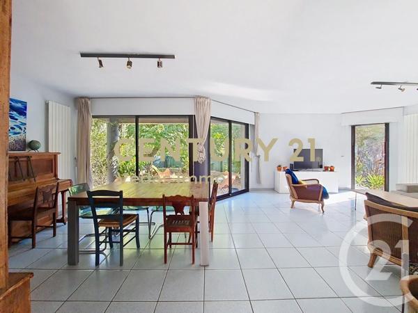 Maison à vendre  7 pièces - 171,85 m 2   MONTPELLIER  - 34