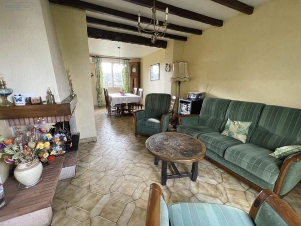 Maison à vendre à Châteaugiron en Ille-et-Vilaine (35410), ref : 118/1002