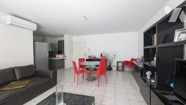 MARSEILLE 13005 Baille – T3 71 m² ascenseur, terrasse couverte, parking