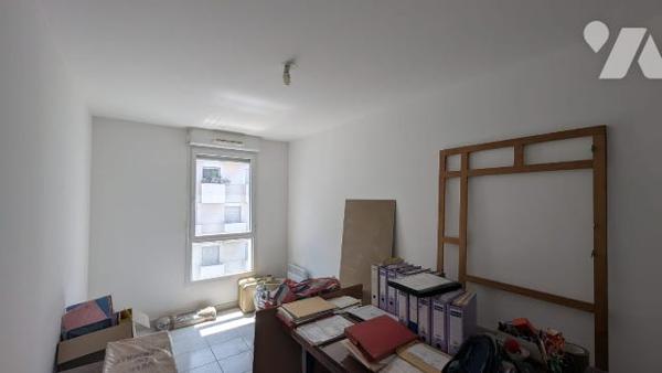 MARSEILLE 13005 Baille – T3 71 m² ascenseur, terrasse couverte, parking