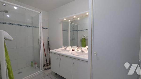 MARSEILLE 13005 Baille – T3 71 m² ascenseur, terrasse couverte, parking
