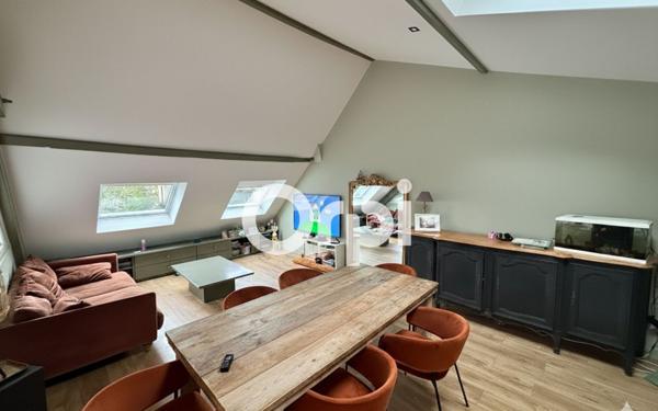 Immeuble à vendre    5 pièces • 237 m2 Saint-Martin-Boulogne