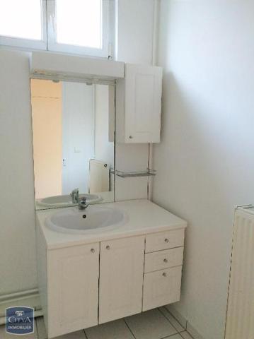 Appartement à louer 3 pièces 57.55m²