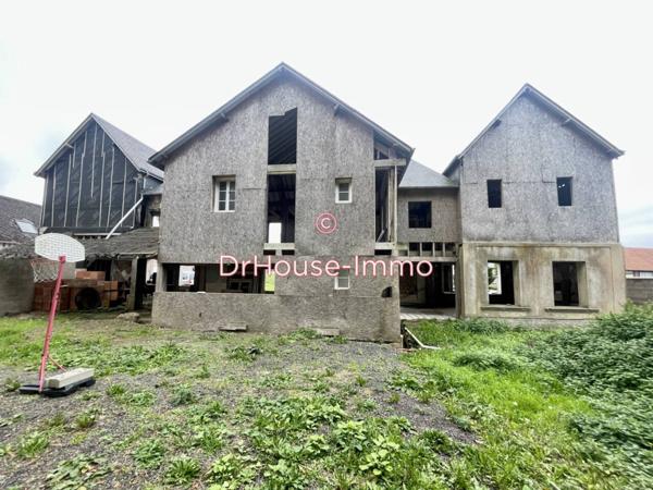 Immeuble à vendre 12 pièces de 300 m²