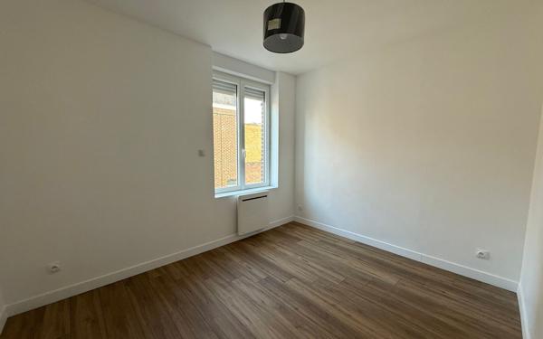 Maison à louer    3 pièces •  La Chapelle-d'Armentières