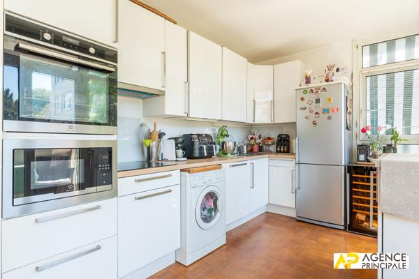 Appartement Maisons Laffitte 4 pièce(s) 69 m2 349 000 € **  - Référence  4749