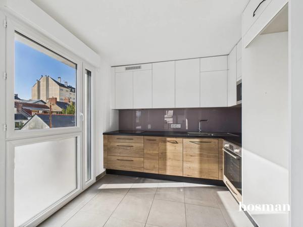 Appartement récent de 3 pièces lumineux avec terrasse et parking - Secteur Hauts-Pavés à Nantes