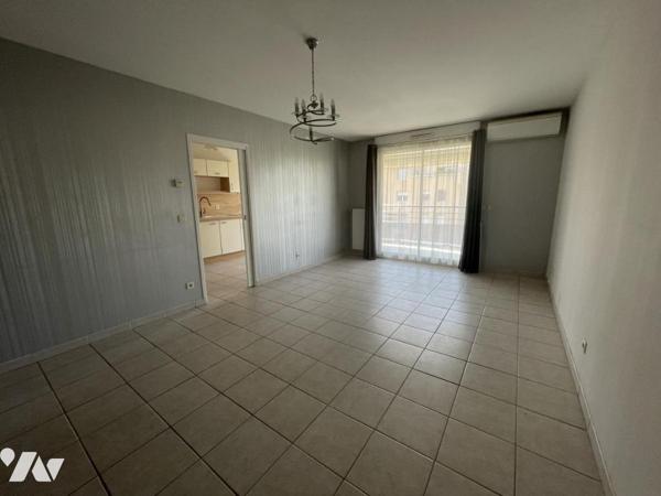 BEAU 3 PIECES AVEC TERRASSE ET GARAGE