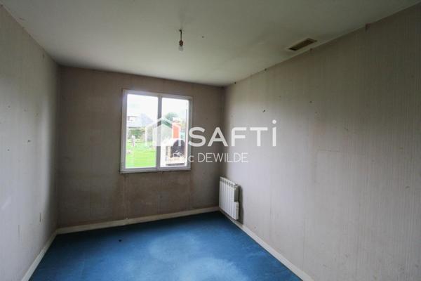 Maison 104 m2 hab, centre, 1700 m2 terrain, RARE à Isigny-le-Buat !