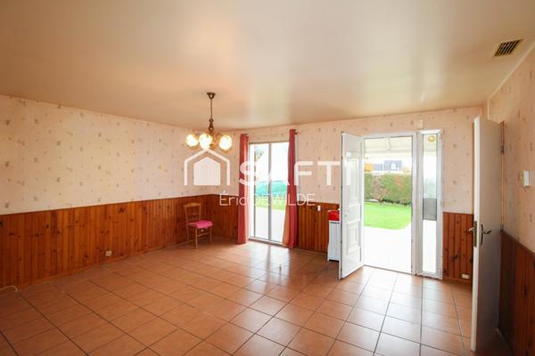 Maison 104 m2 hab, centre, 1700 m2 terrain, RARE à Isigny-le-Buat !