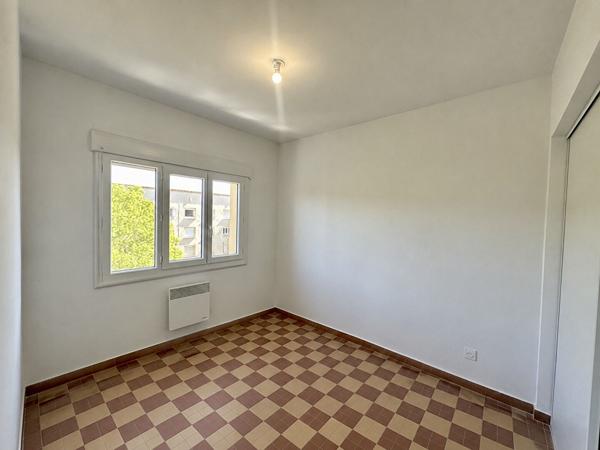 APPARTEMENT 2 CHAMBRES CARCASSONNE