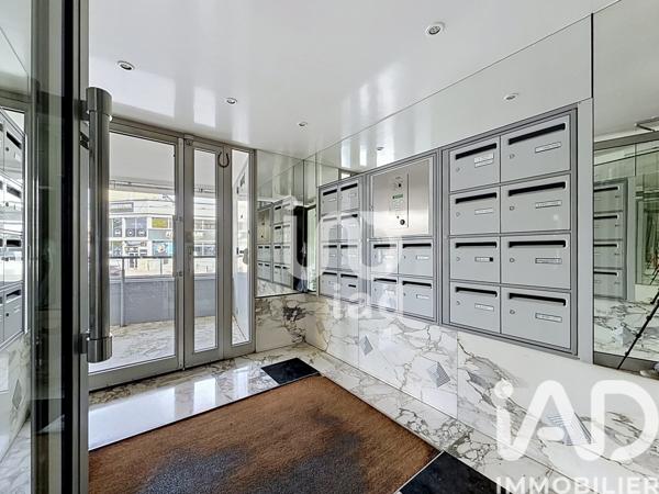 Appartement à vendre 3 pièces 76,4 m² Courbevoie