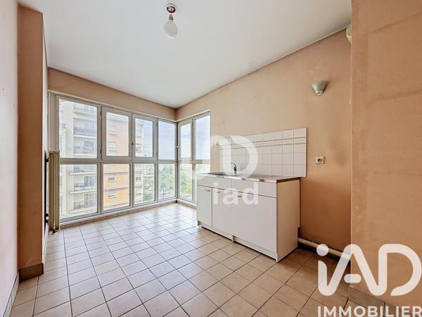 Appartement à vendre 3 pièces 76,4 m² Courbevoie