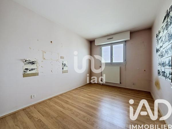 Appartement à vendre 3 pièces 76,4 m² Courbevoie