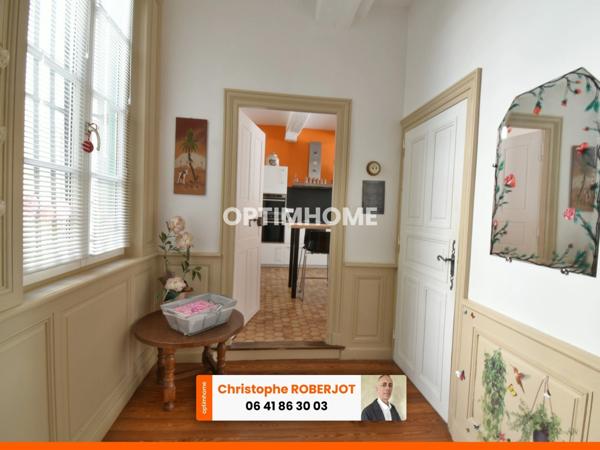 Appartement d'exception de 6 pièces avec cheminée au cœur de Chalon sur Saône en exclusivité