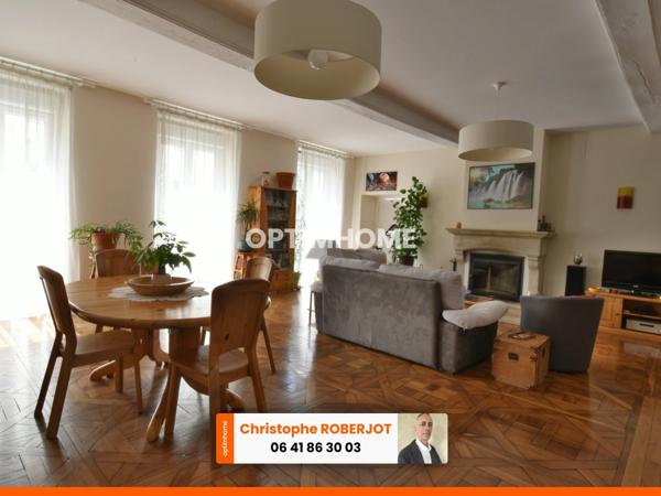Appartement d'exception de 6 pièces avec cheminée au cœur de Chalon sur Saône en exclusivité