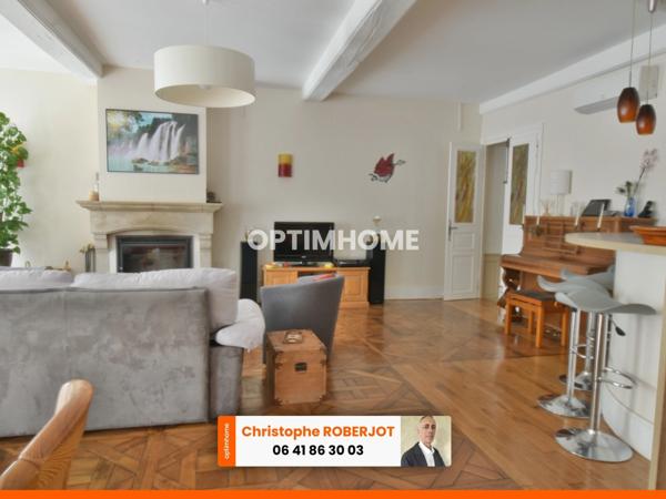 Appartement d'exception de 6 pièces avec cheminée au cœur de Chalon sur Saône en exclusivité