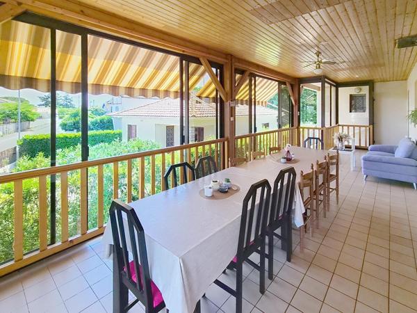 Maison familiale de 190 m² avec terrain constructible et divisible de 1 016 m²