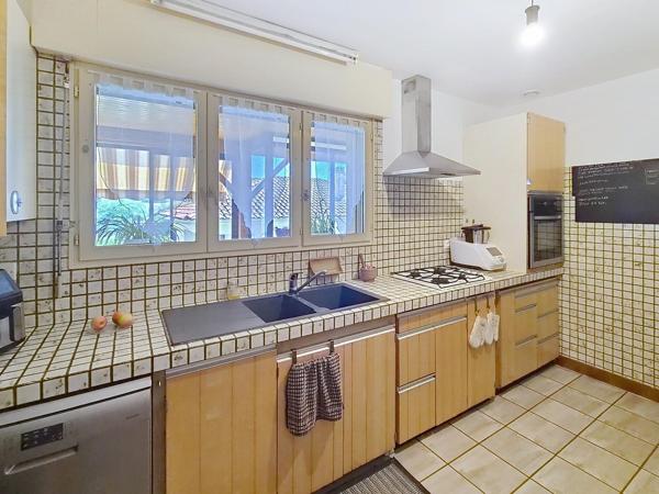 Maison familiale de 190 m² avec terrain constructible et divisible de 1 016 m²