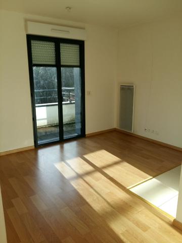 Appartement 2 pièces 34 m2 avec balcon et parking