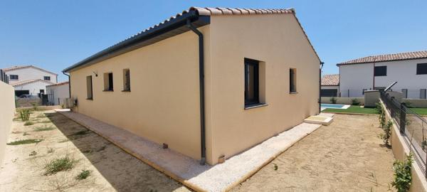 Villa Capestang 4 pièce(s) 109 m2 avec piscine sur 400 m² de terrain