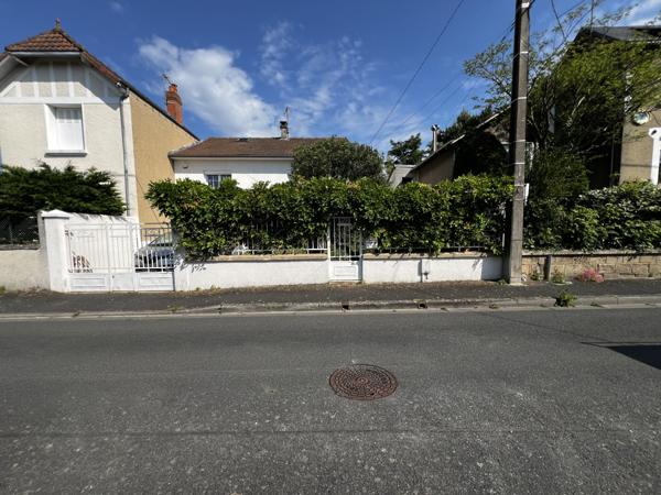 MAISON 3 CHAMBRES - GARAGE