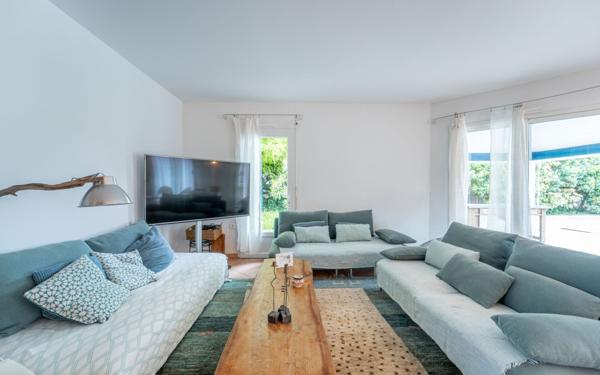 Maison à vendre    7 pièces •  Biscarrosse