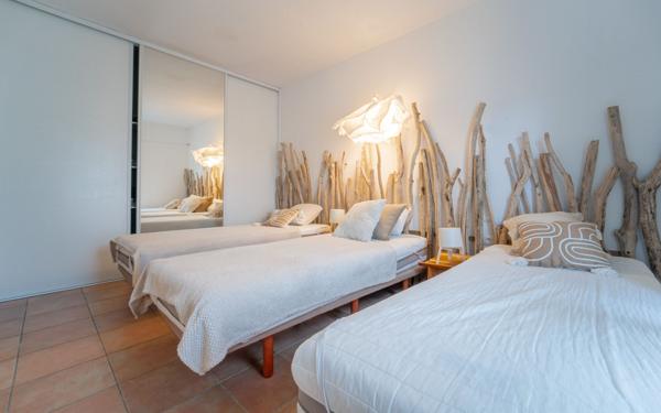Maison à vendre    7 pièces •  Biscarrosse