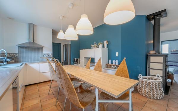 Maison à vendre    7 pièces •  Biscarrosse