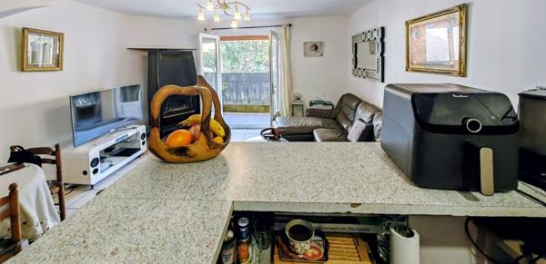 Maison de ville 60m² balcon/cave 28m²/pkg securisée