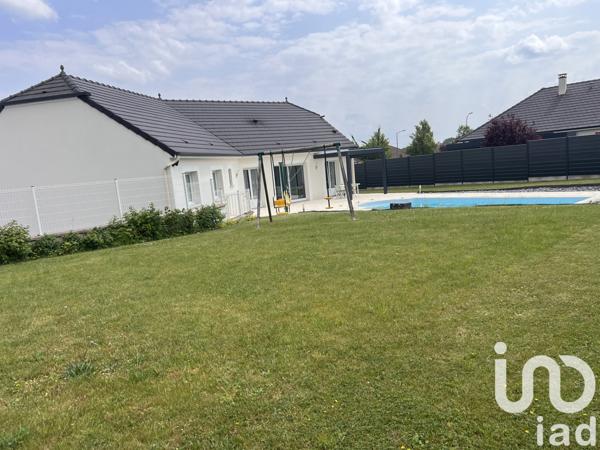 Maison à vendre 8 pièces 143 m² Lavau