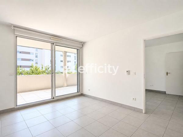 Appartement
         2 pièces
        - 37 m² Exclusivité 180 000 € *