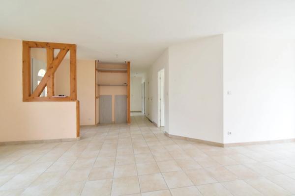 Maison à vendre 5 pièces (51) Charmante Maison de 116 m² sur un Terrain de 1 500 m² à Esternay