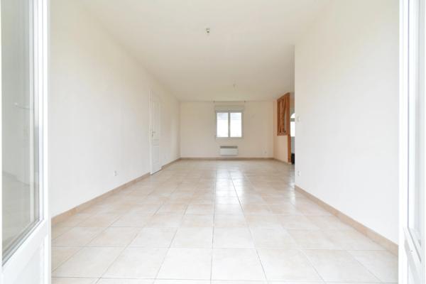 Maison à vendre 5 pièces (51) Charmante Maison de 116 m² sur un Terrain de 1 500 m² à Esternay