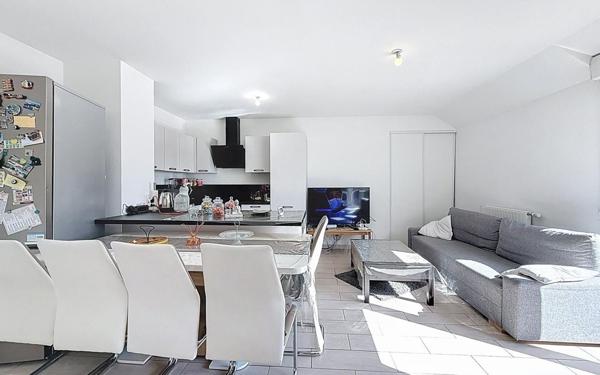 Appartement à vendre    4 pièces • 87,78 m2 Villiers-sur-Marne