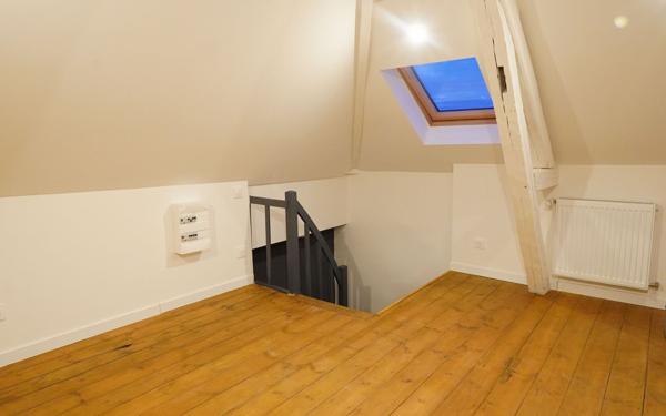 Appartement à louer    1 pièce • 13 m2 Amiens