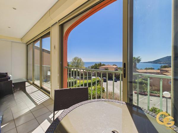 Appartement à THEOULE SUR MER (06590)