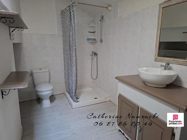 MAISON DE VILLAGE AVEC LOCAL COMMERCIAL DE 158 m²