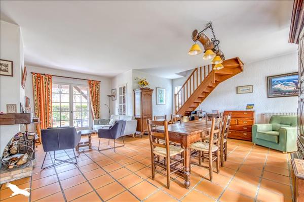 Maison à vendre |  Lège-Cap-Ferret |  8 pièces | 138 m²